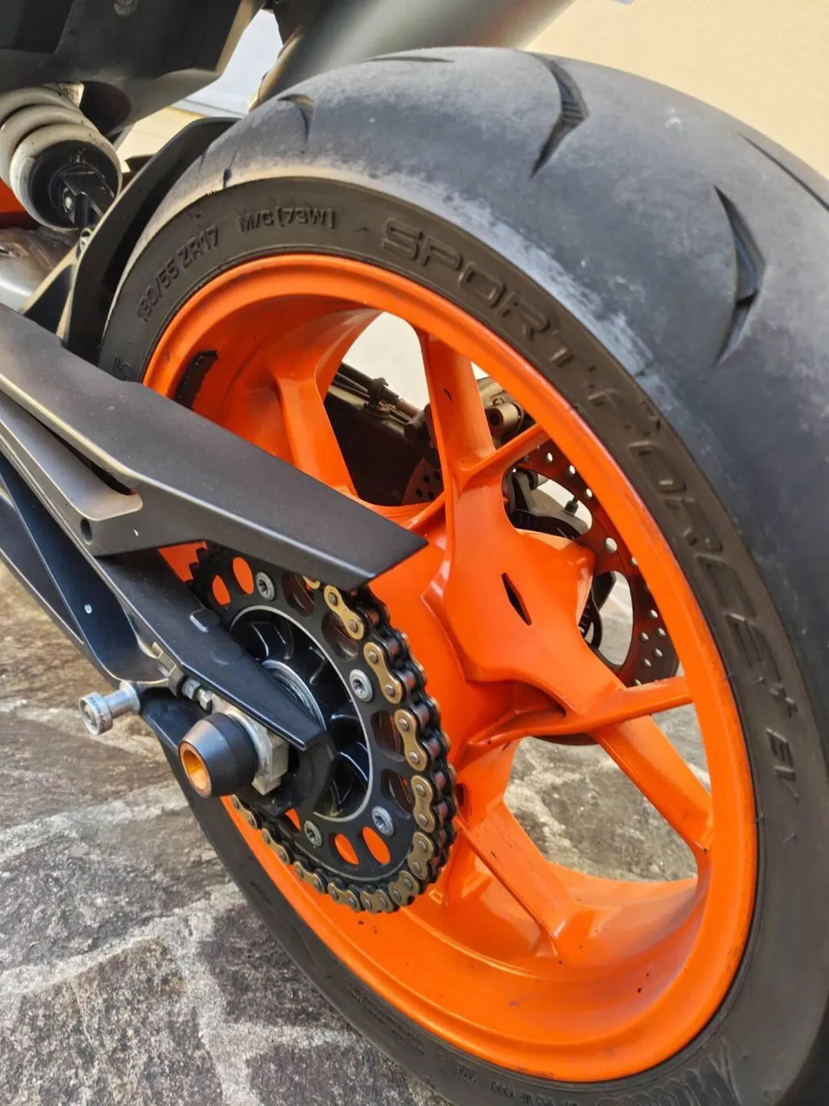 KTM 890 Duke R (2020) (3)