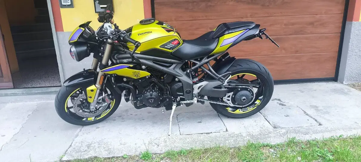 Triumph Speed Triple 1050 S ABS (2016 - 17)