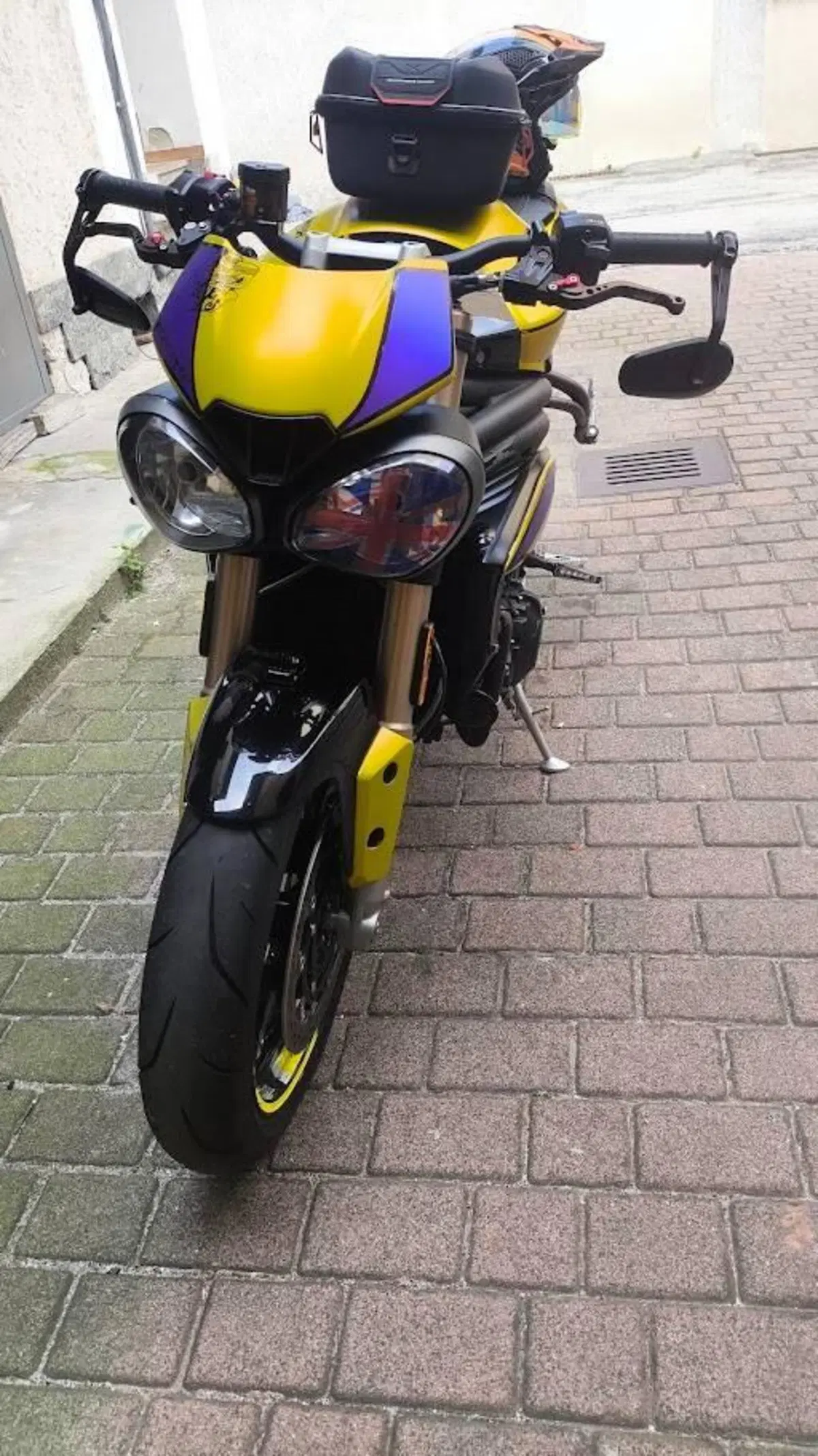 Triumph Speed Triple 1050 S ABS (2016 - 17) (5)