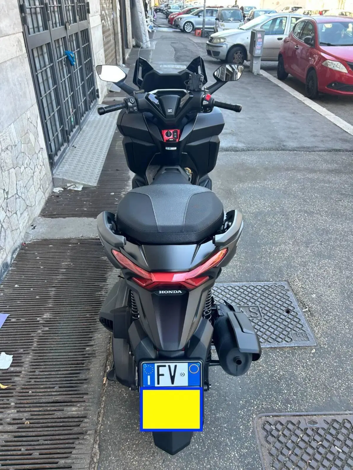 Honda Forza 350 (2025 - 26) (4)