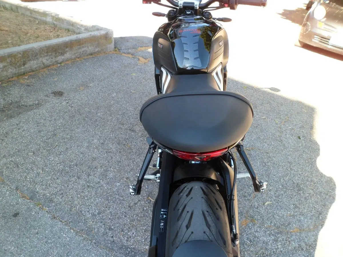 Triumph Trident 660 (2025) (5)