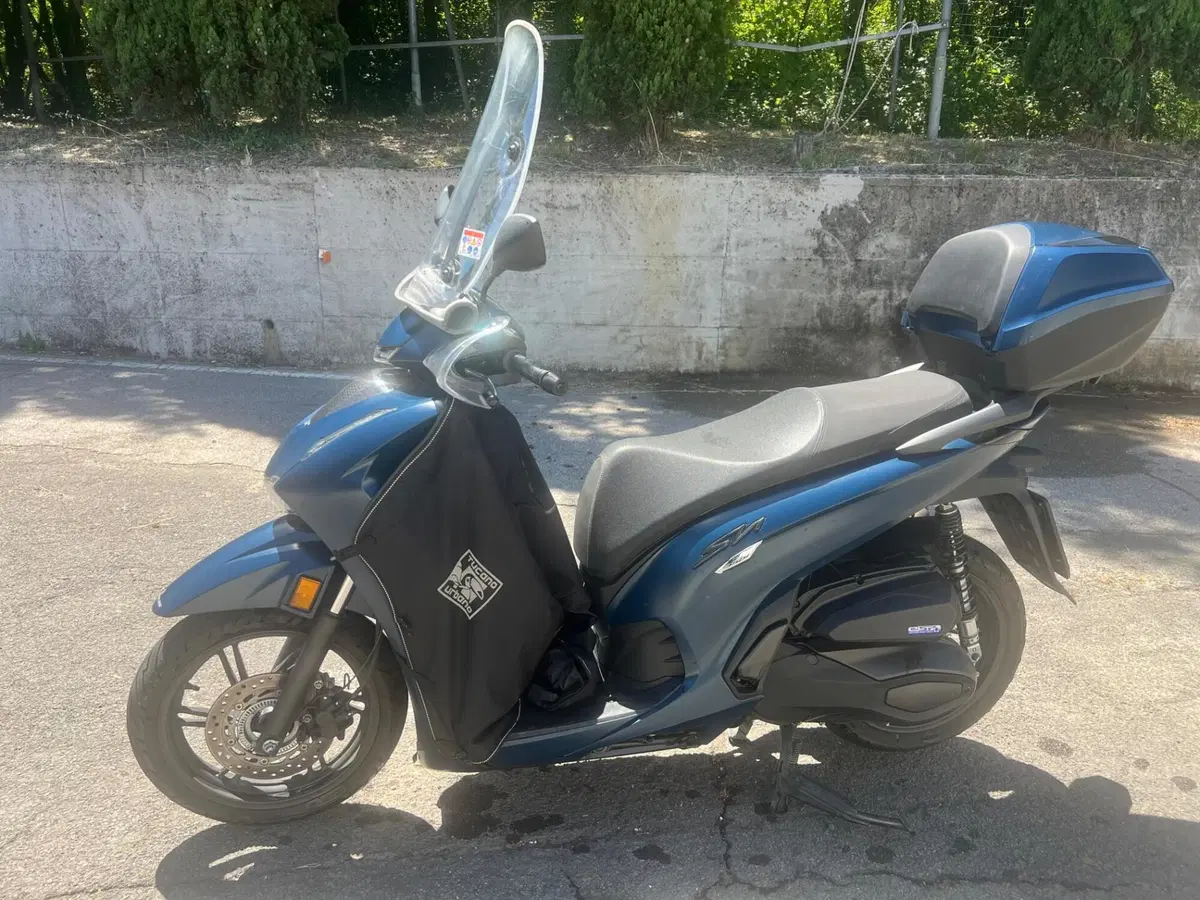 Honda SH 350i GT (2025 - 26) (2)