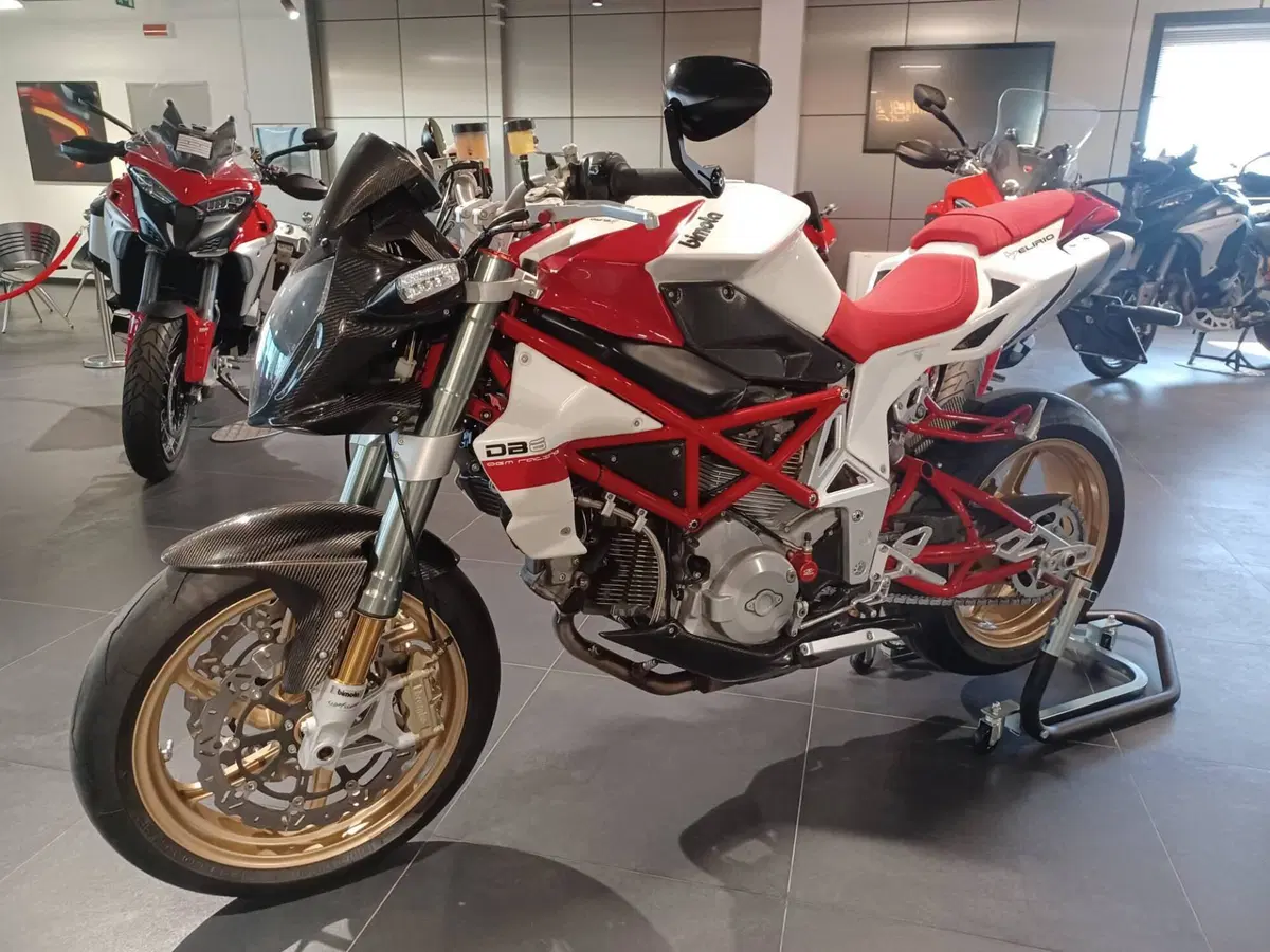 Bimota DB6 Delirio E (2006 - 15)