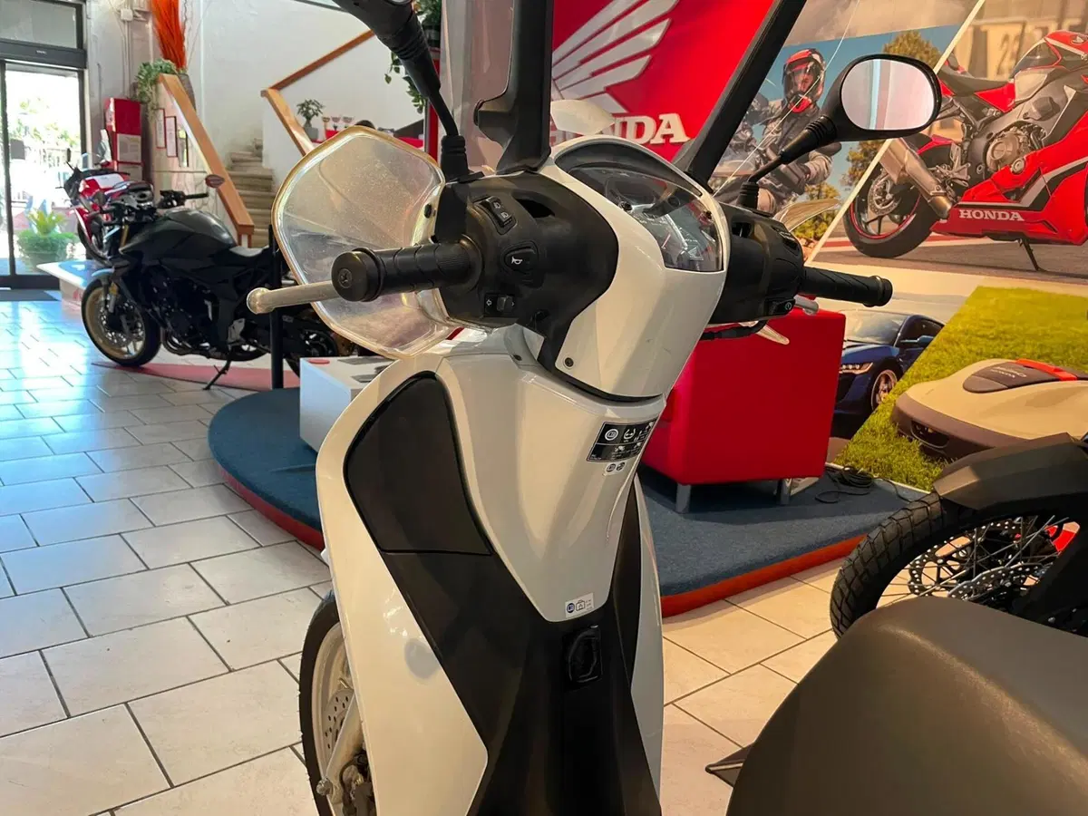 Honda SH 150i ABS (2013 - 16) (3)