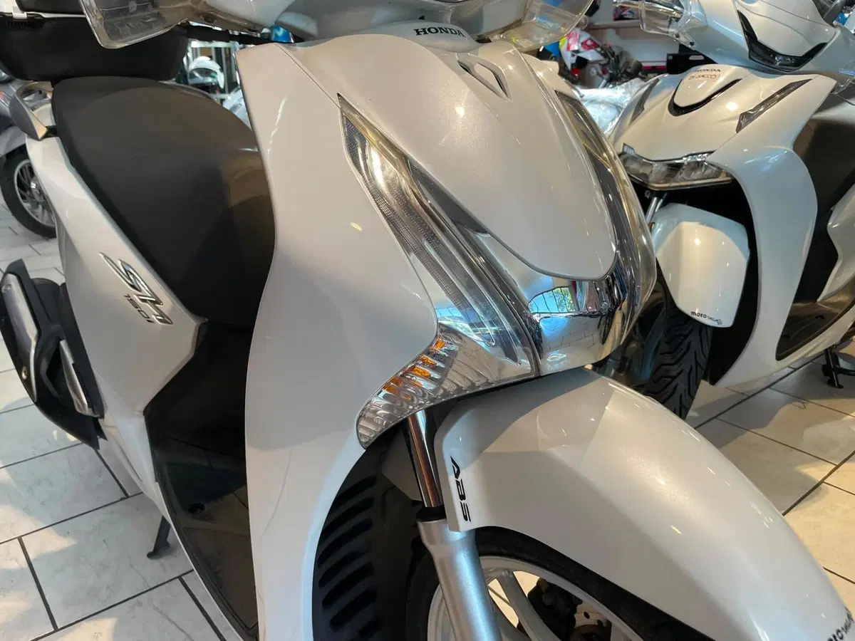 Honda SH 150i ABS (2013 - 16) (8)