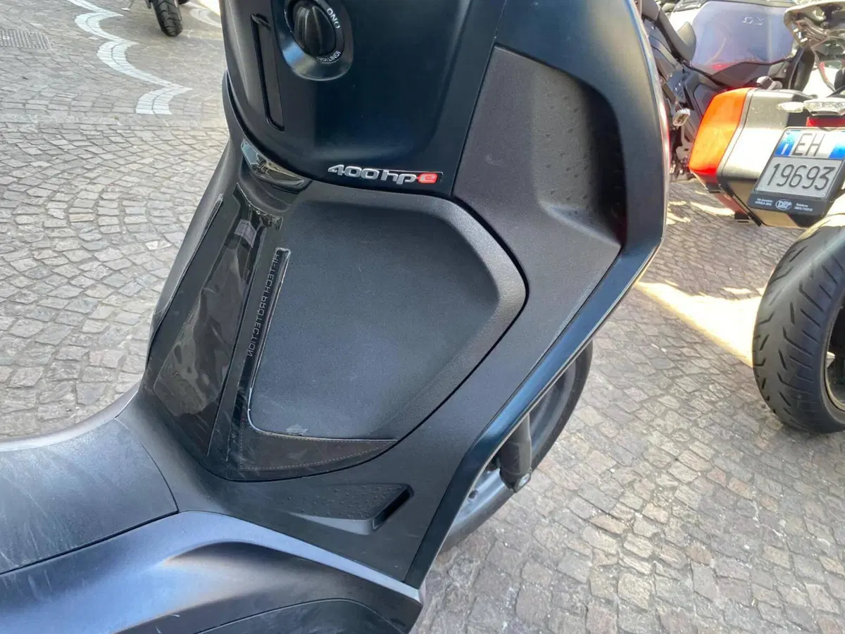 Piaggio Beverly 400 S ABS-ASR (2021 - 24) (6)