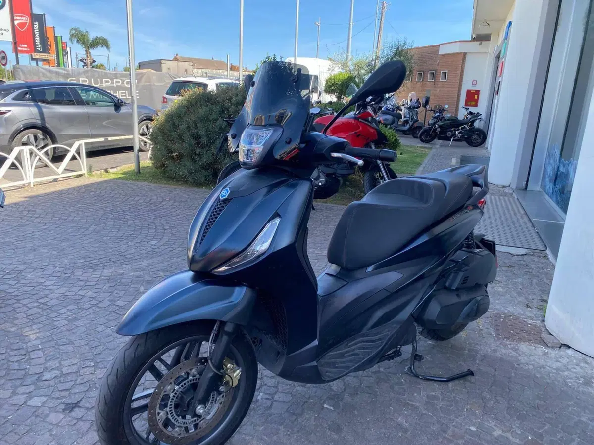 Piaggio Beverly 400 S ABS-ASR (2021 - 24) (4)