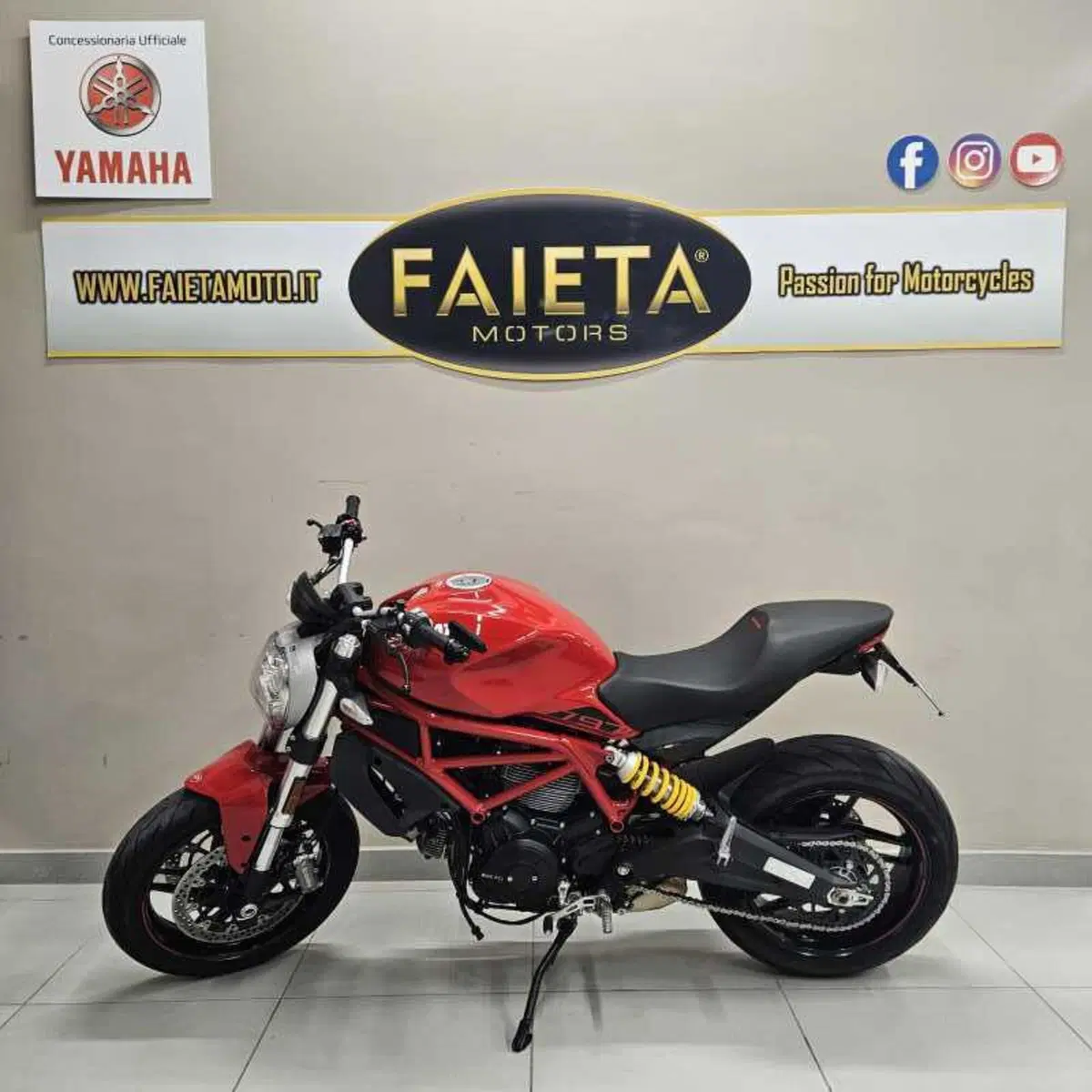 Ducati Monster 797 Plus (2019)