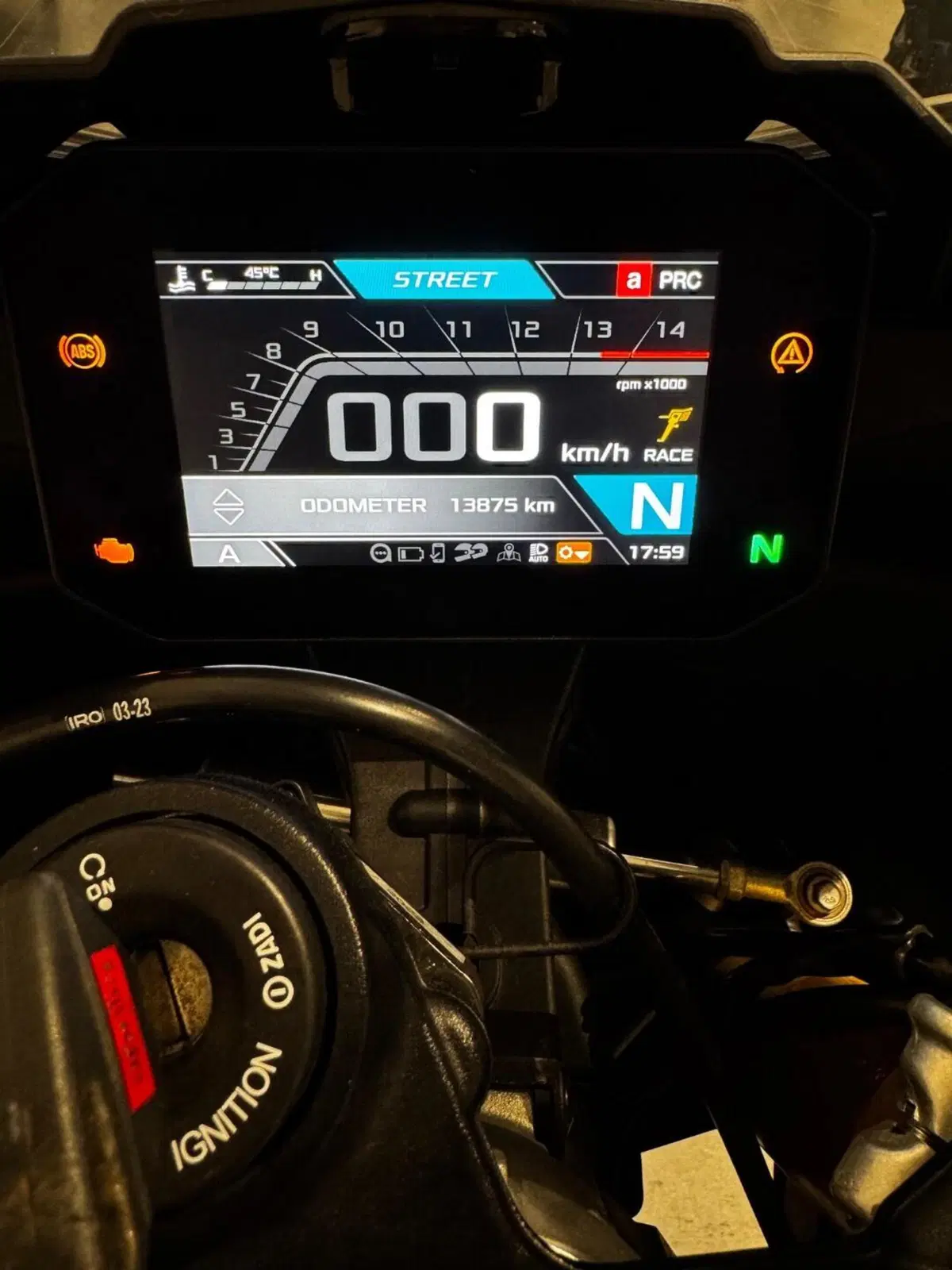Aprilia RSV4 1100 (2021 - 24) (5)