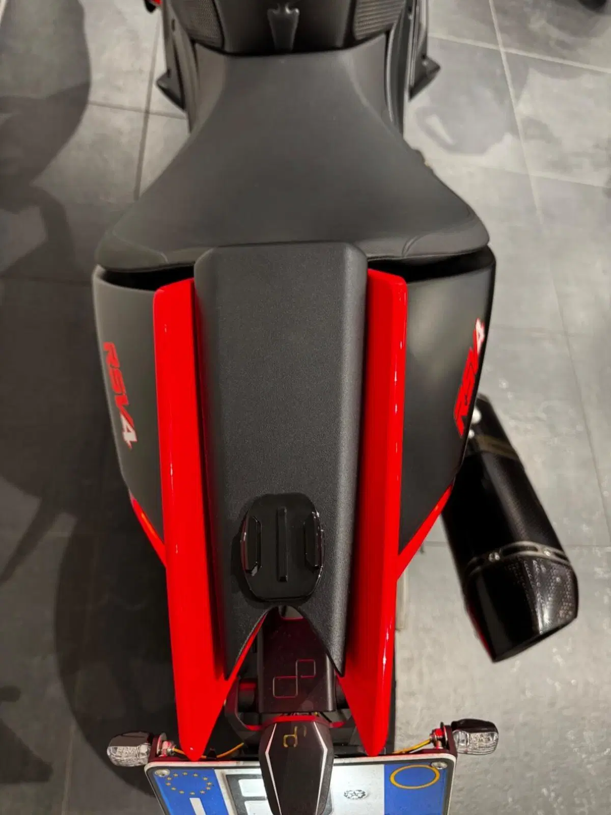 Aprilia RSV4 1100 (2021 - 24) (13)