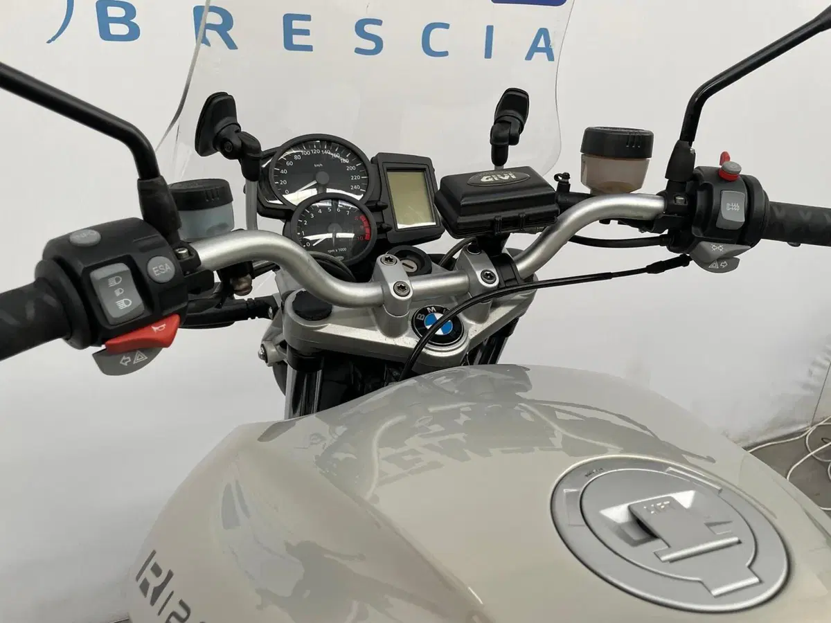 Bmw R 1200 R (2006 - 11) (6)