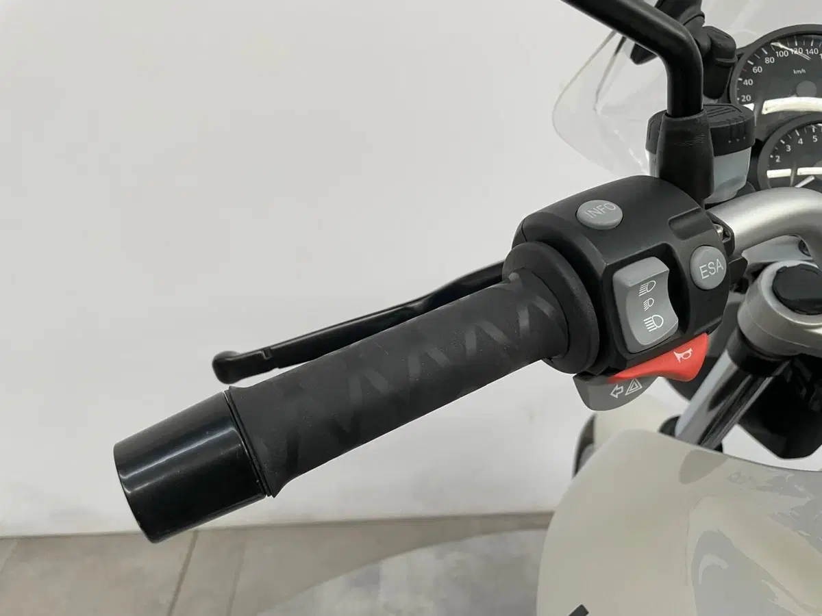 Bmw R 1200 R (2006 - 11) (8)