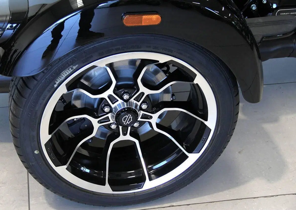 Harley-Davidson Road Glide 3 (2026) (7)