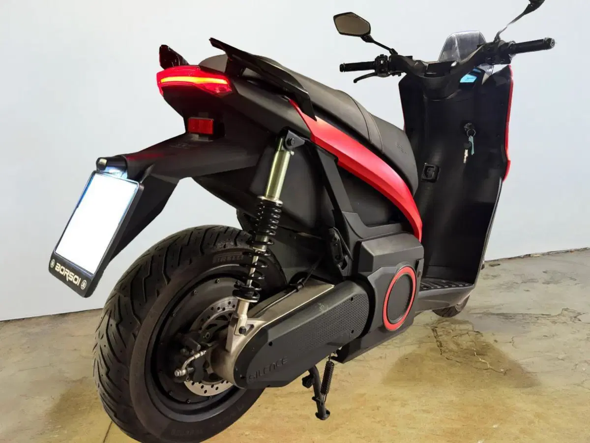 Seat MÓ 125 (2021 - 26) (5)