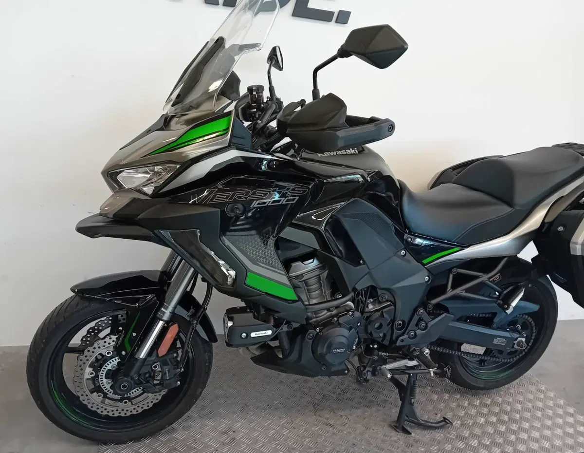 Kawasaki Versys 1000 S Tourer Plus (2022 - 24) (4)