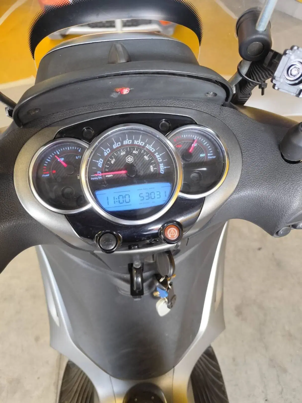 Piaggio Beverly 300 S i.e. ABS-ASR (2016 - 20) (6)