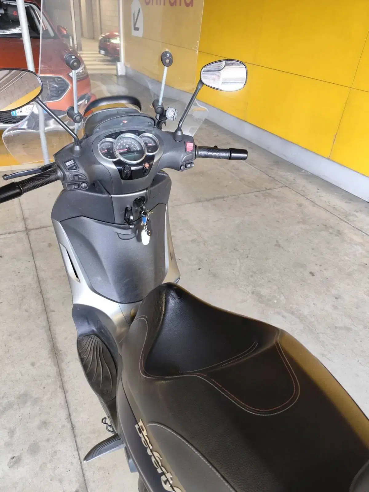 Piaggio Beverly 300 S i.e. ABS-ASR (2016 - 20) (7)
