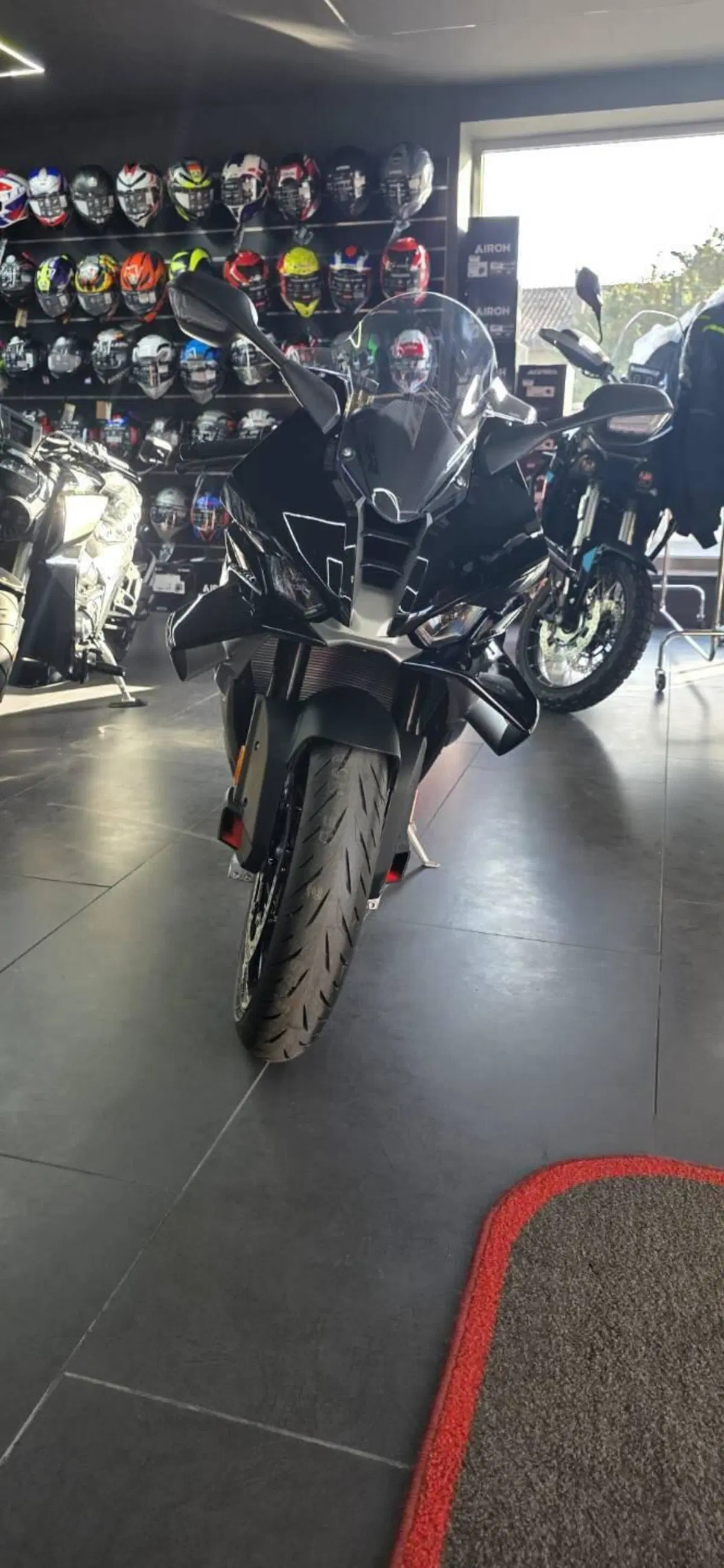 Bmw S 1000 RR (2025 - 26) (10)