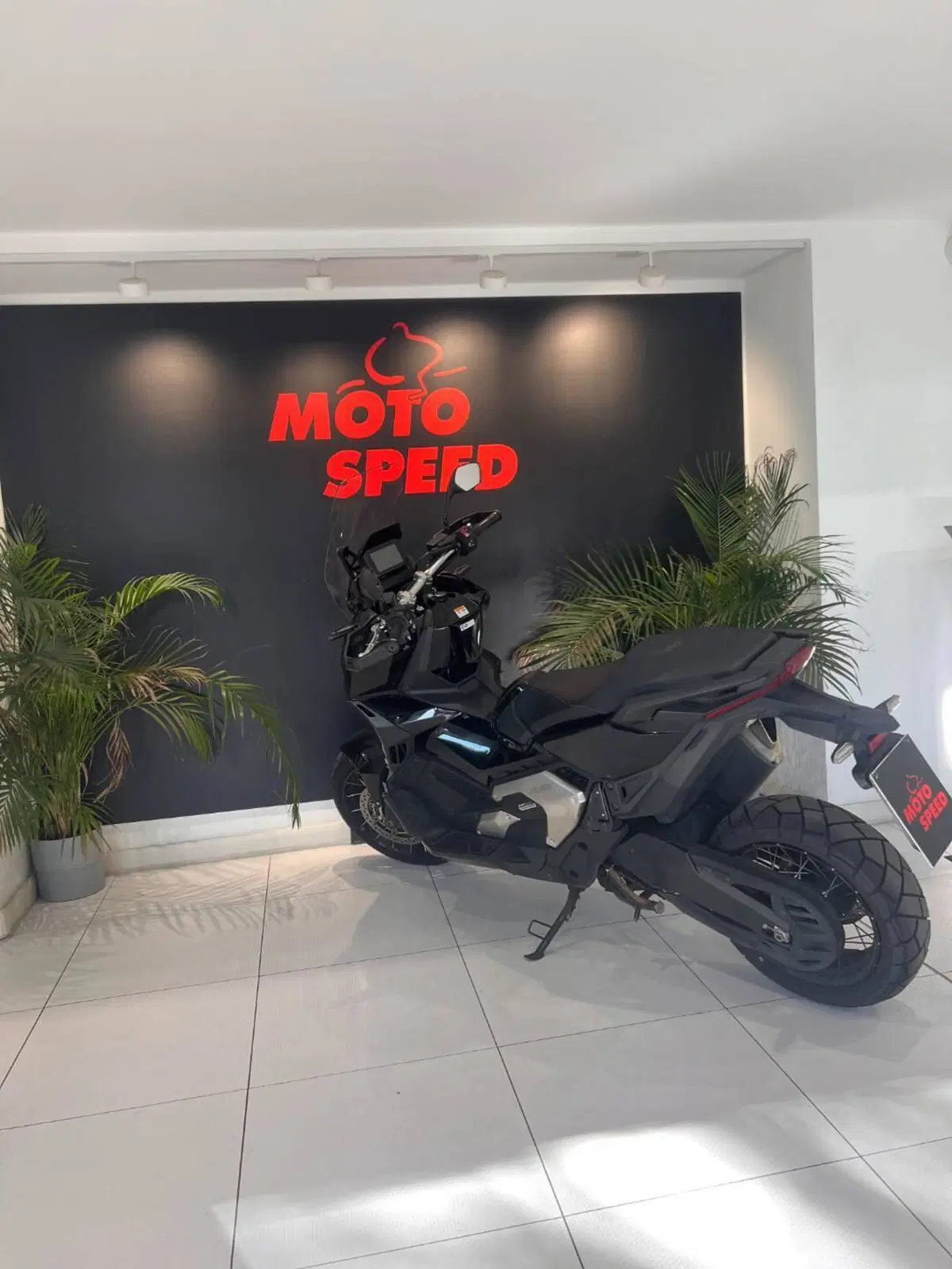 Honda X-ADV 750 DCT (2021 - 24) (4)