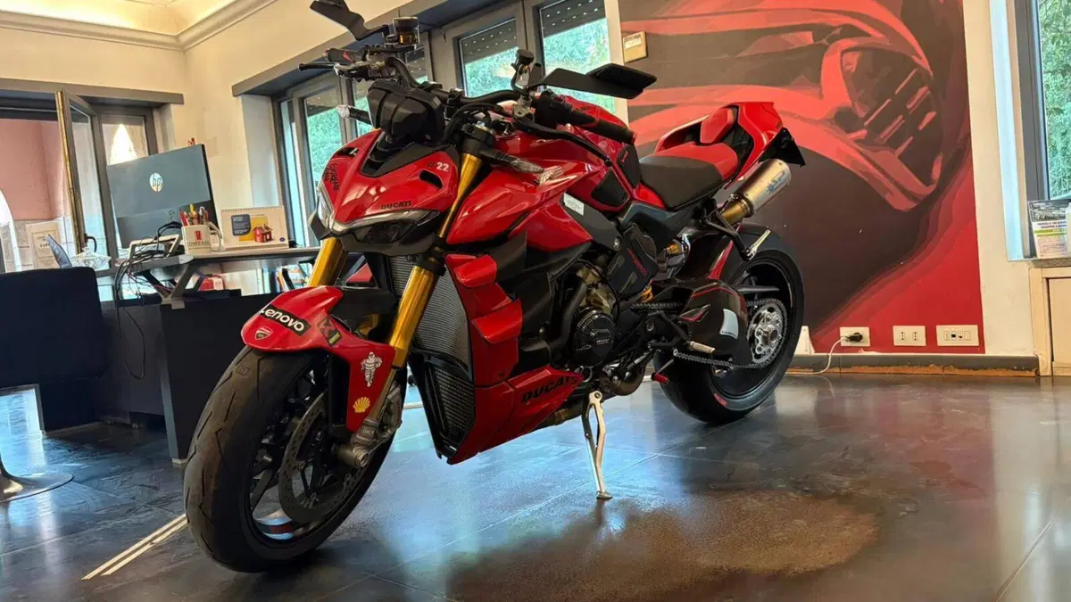 Ducati Streetfighter V4 S (2023 - 24) (14)