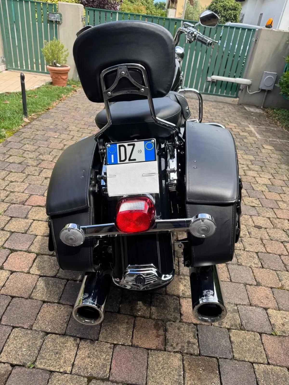 Harley-Davidson 103 Road King Classic (2011 - 13) - FLHRC (3)