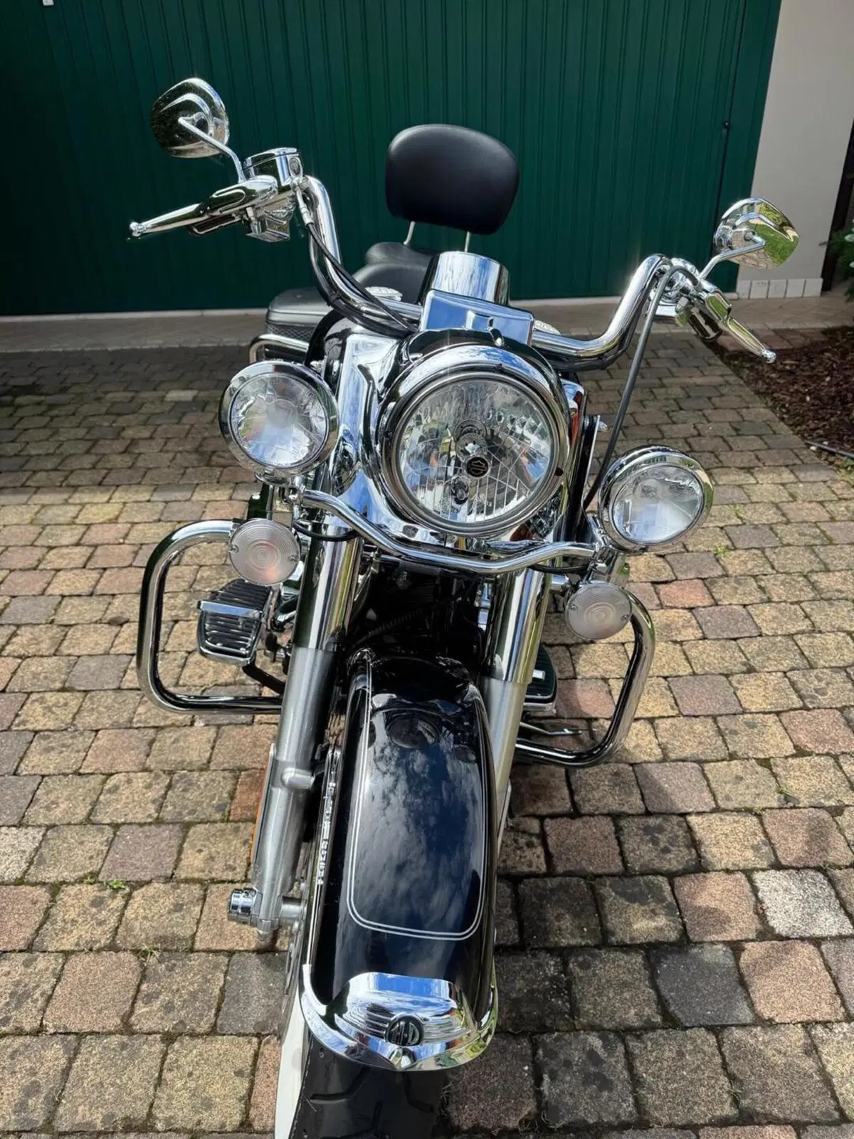 Harley-Davidson 103 Road King Classic (2011 - 13) - FLHRC (4)