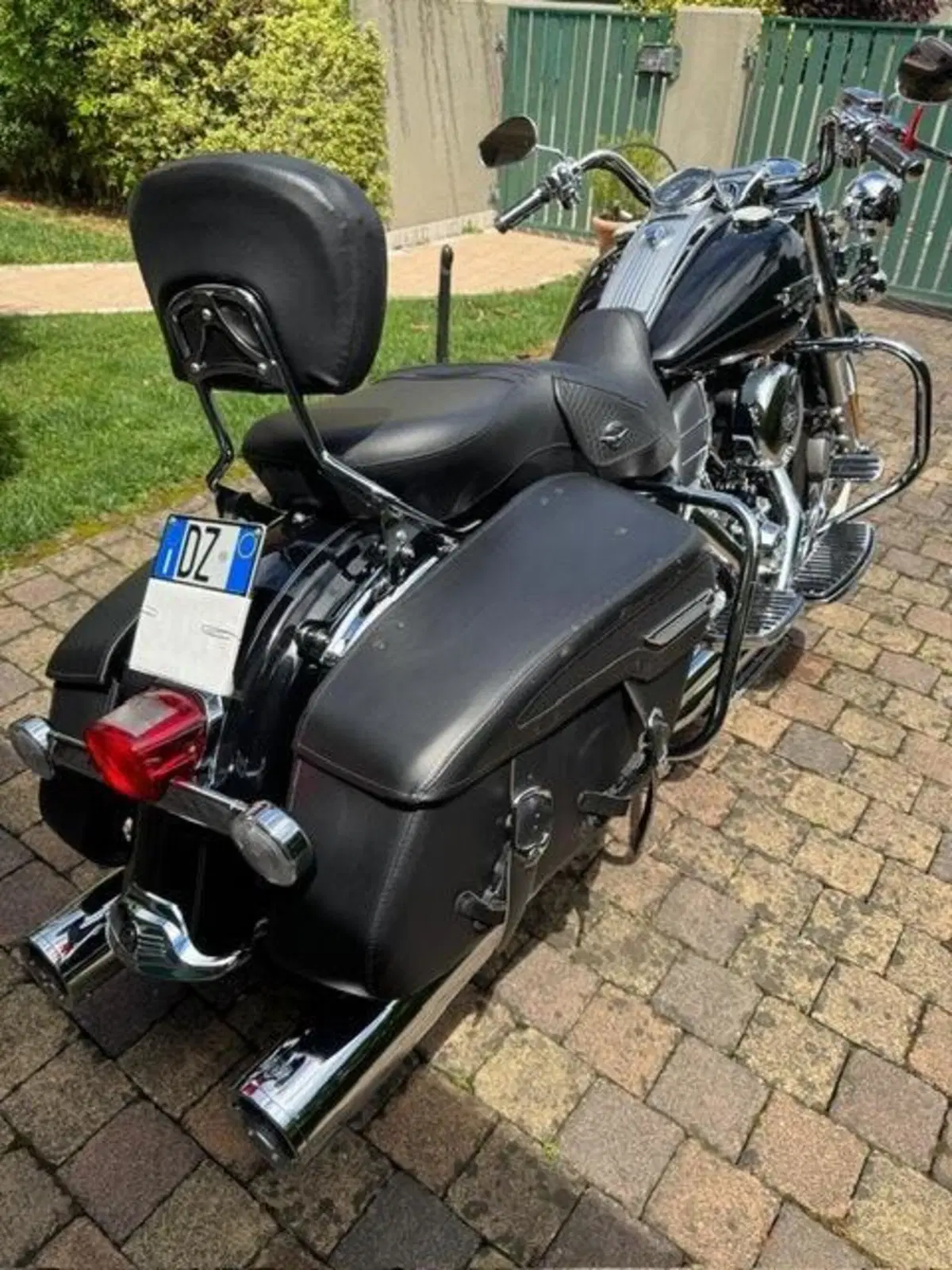 Harley-Davidson 103 Road King Classic (2011 - 13) - FLHRC (11)