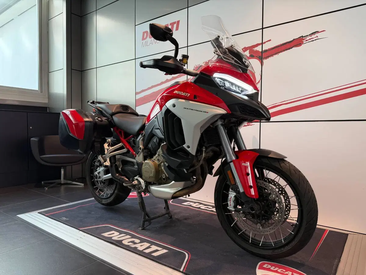 Ducati Multistrada V4 S (2021 - 24) (2)