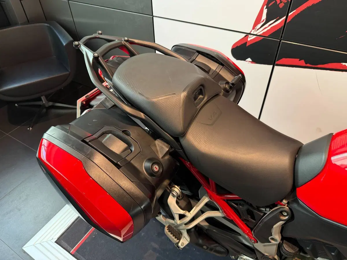 Ducati Multistrada V4 S (2021 - 24) (5)
