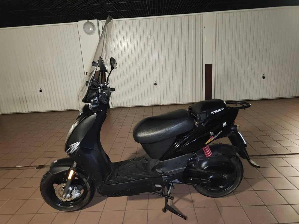 Kymco Agility 50 4T (2005 - 06) (3)