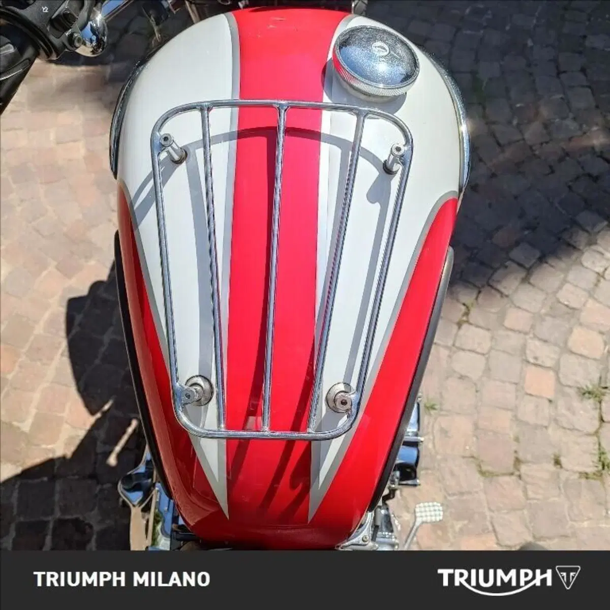 Triumph Bonneville T100 (2001 - 07) (5)