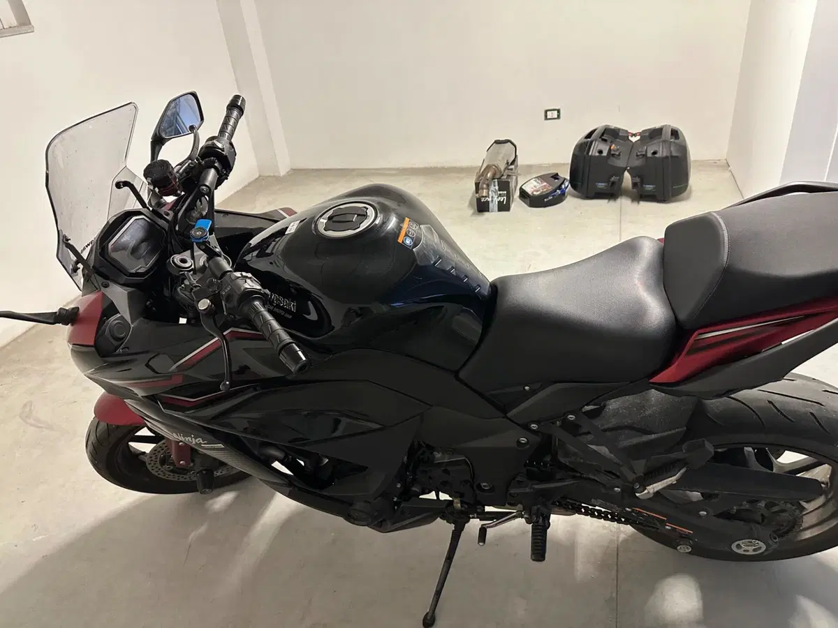 Kawasaki Ninja 1000 SX (2021 - 24) (7)