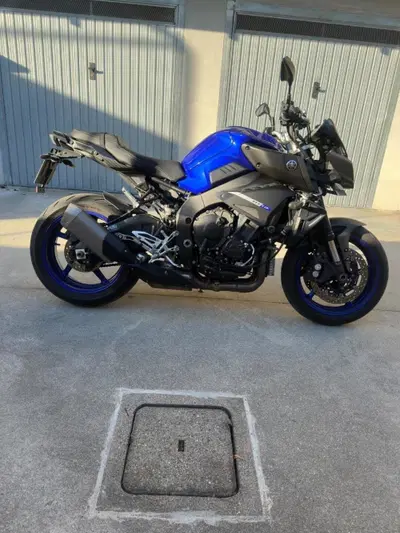 Yamaha MT-10 Tourer Edition (2017 - 20) usata