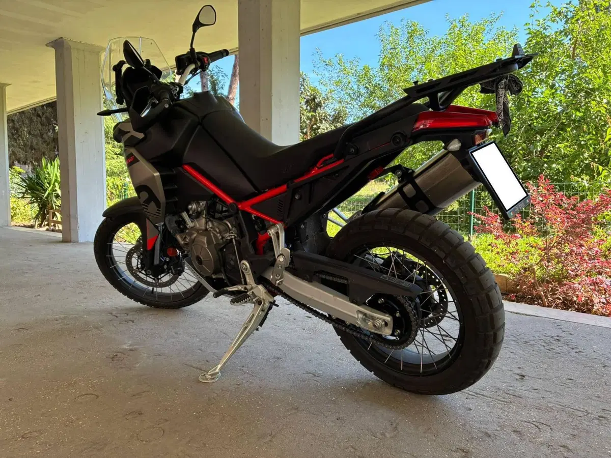 Aprilia Tuareg 660 (2025 - 26) (5)