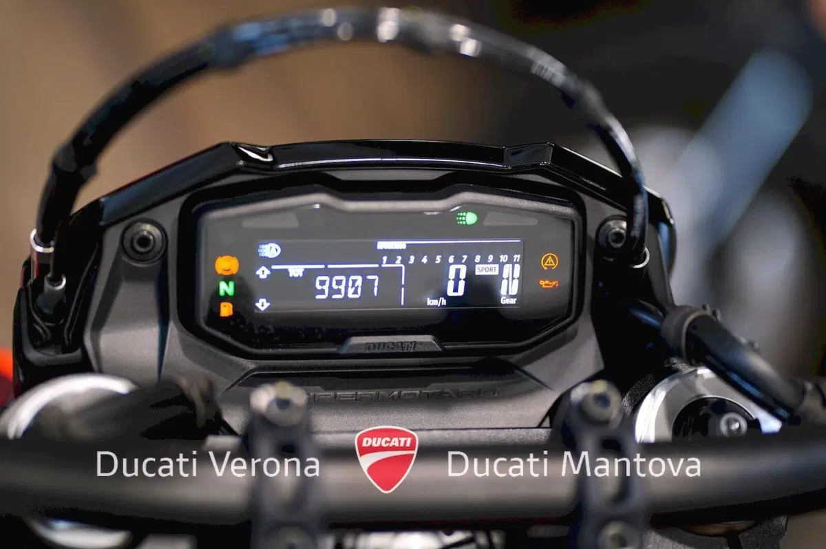 Ducati Hypermotard 698 Mono RVE (2024 - 26) (20)