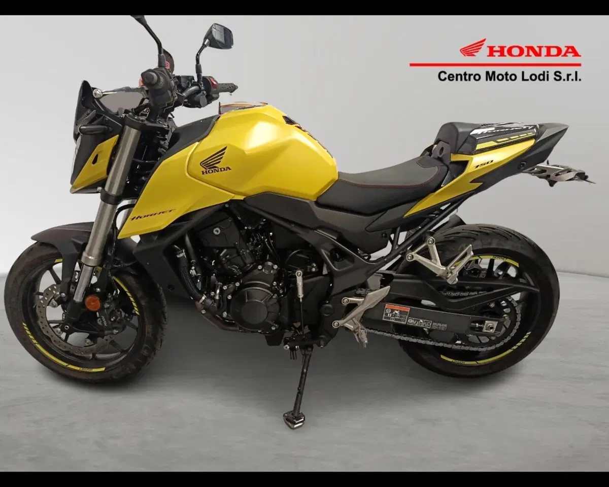 Honda CB 750 Hornet (2023 - 24) (3)