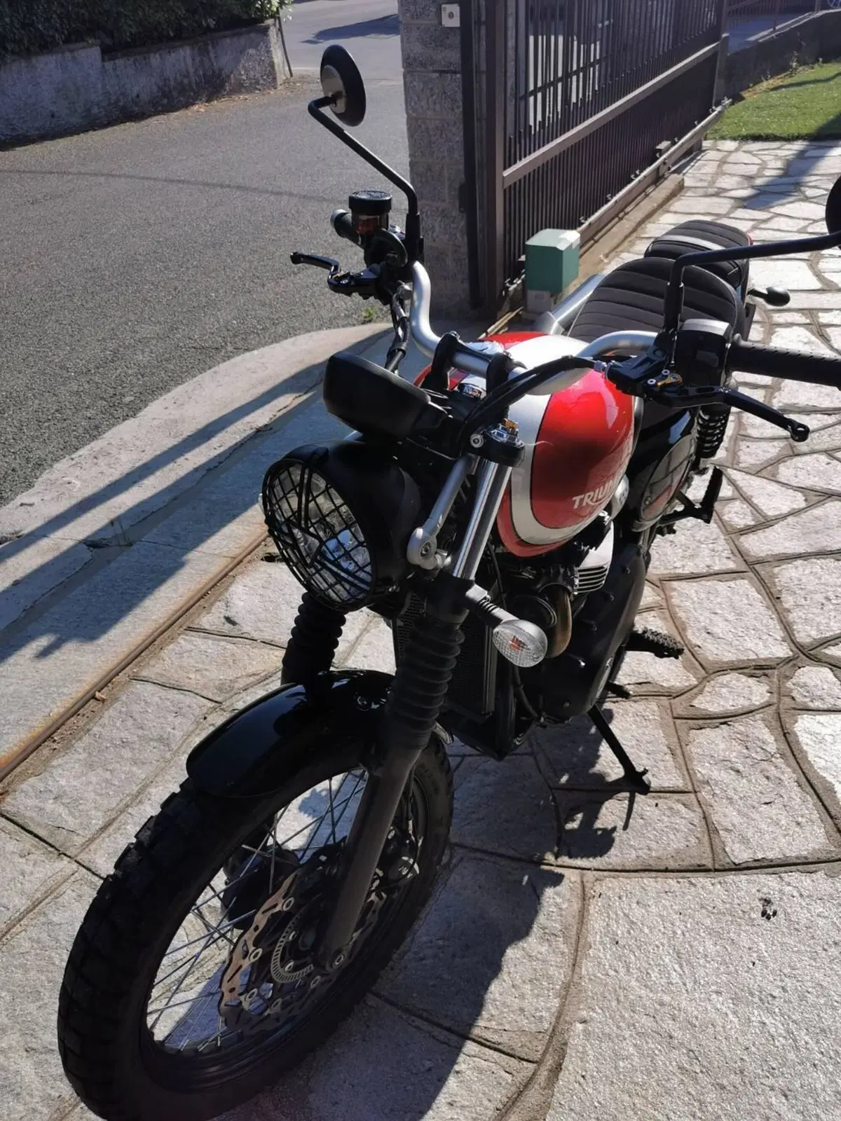 Triumph Street Scrambler 900 (2017 - 18) (3)