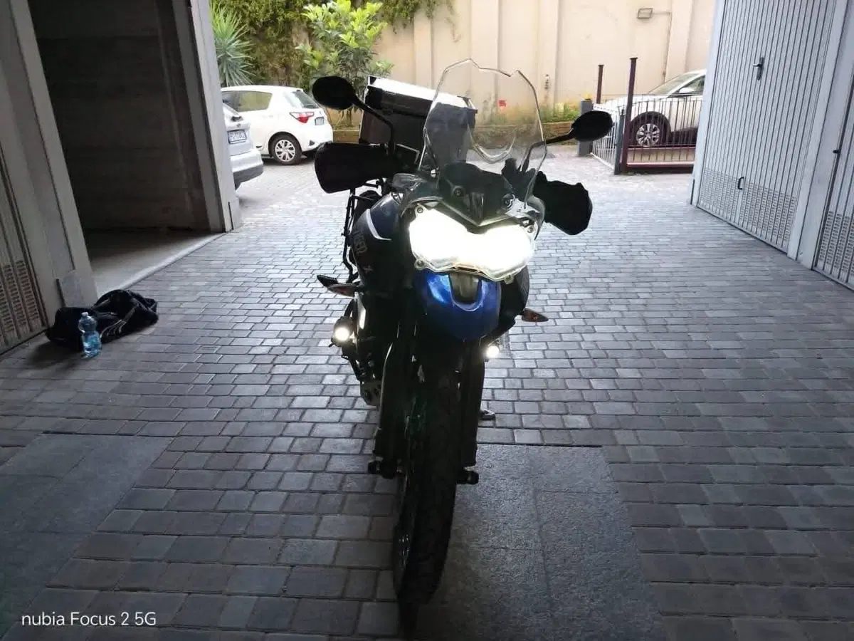 Triumph Tiger 800 XCx (2015 - 17) (11)