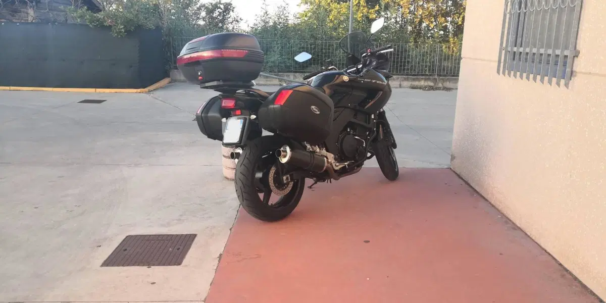 Yamaha TDM 900 (2002 - 14) (2)