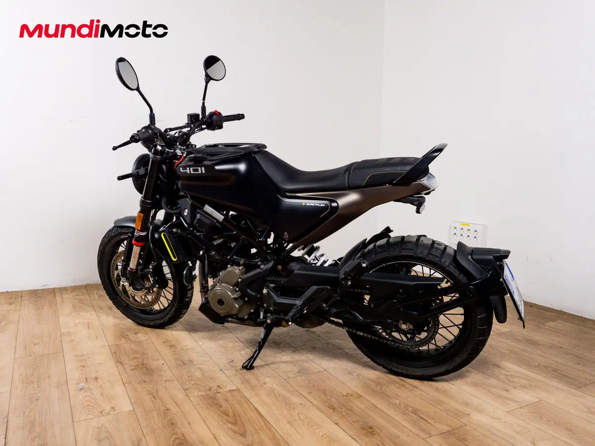 Husqvarna Svartpilen 401 (2024 - 26) (6)