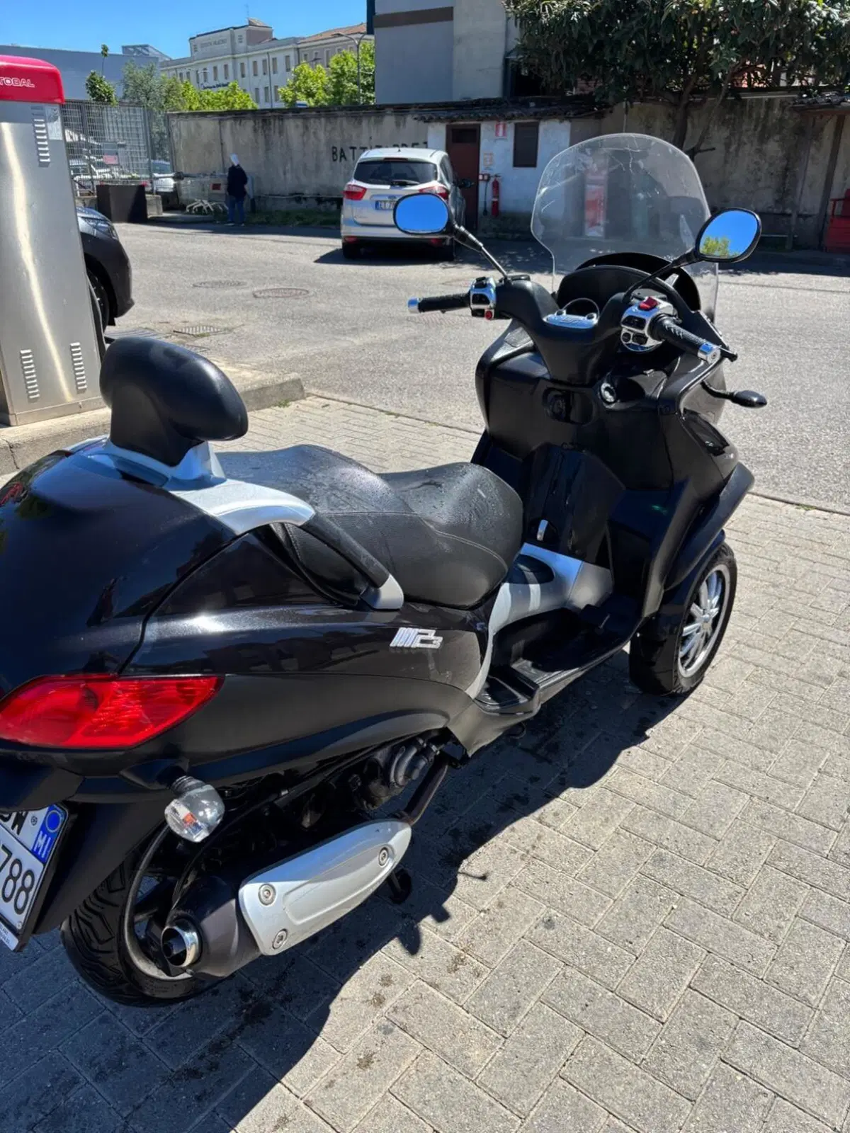 Piaggio MP3 300 Touring/LT (2011 - 13) (3)