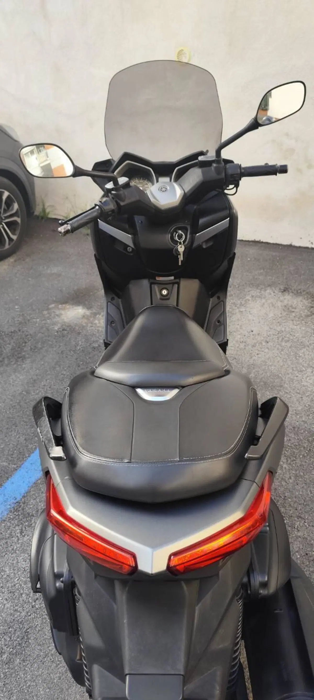 Yamaha X-Max 400 ABS (2013 - 16) (4)