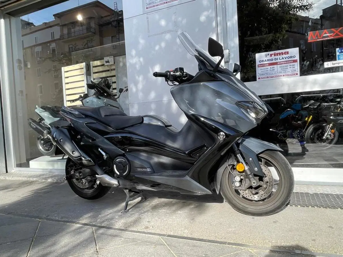 Yamaha T-Max 560 (2020 - 21) (5)