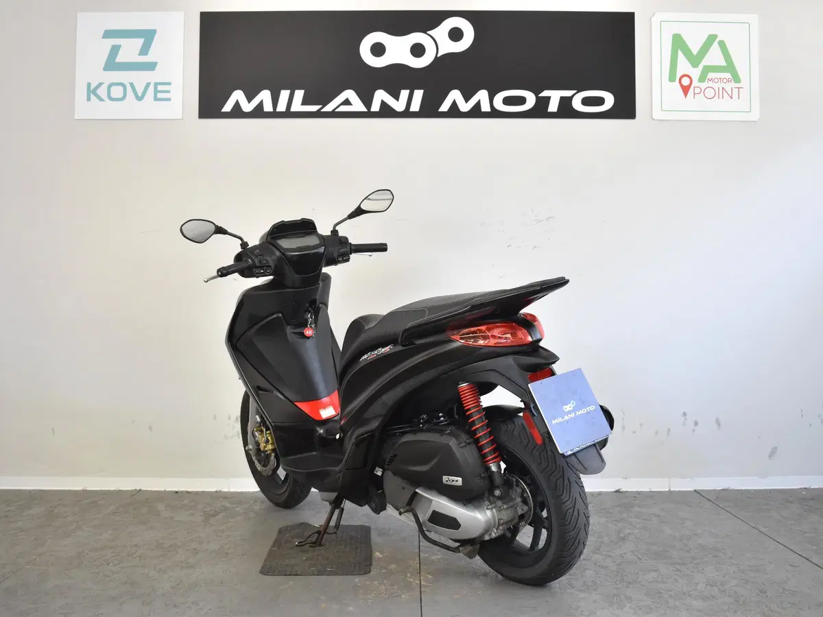 Piaggio Medley 125 S ABS (2021 - 24) (5)