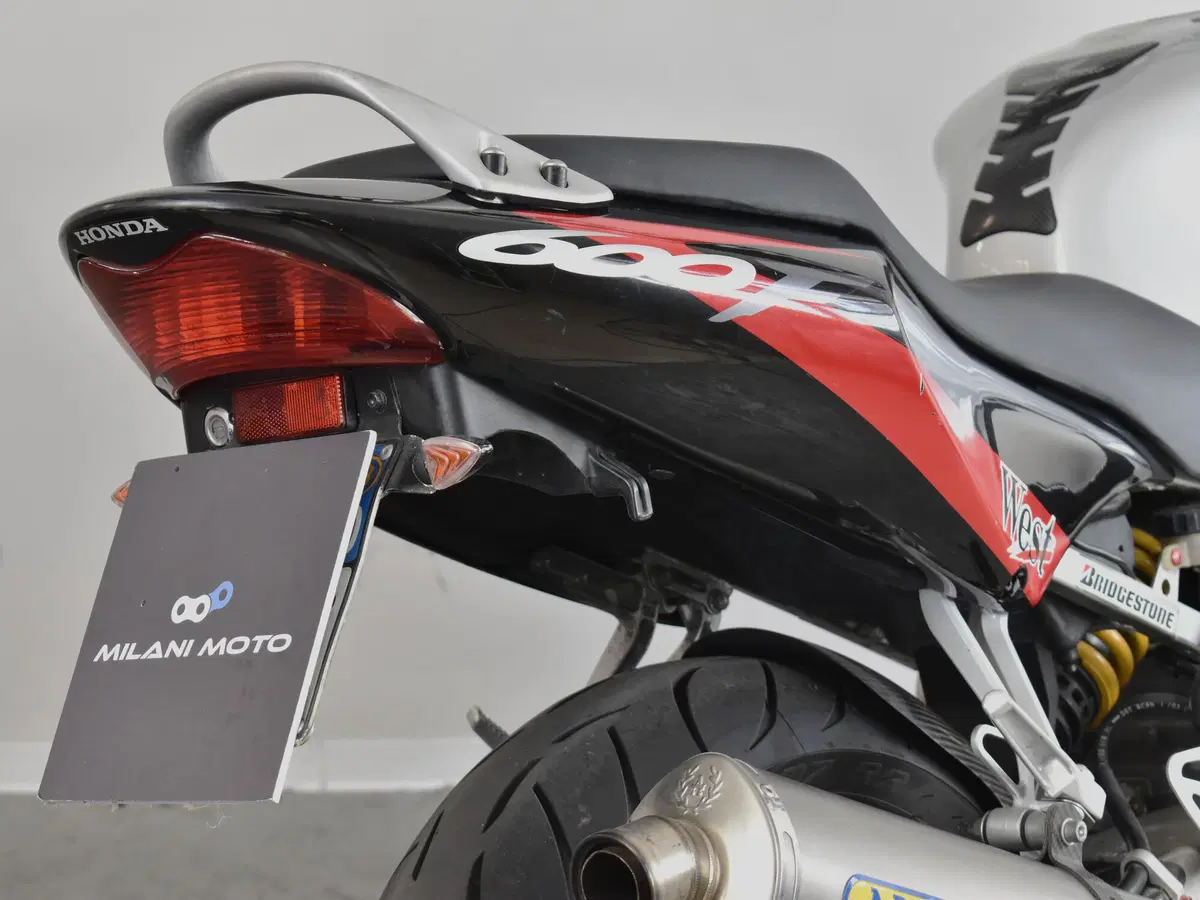 Honda CBR 600 F (2001 - 06) (7)