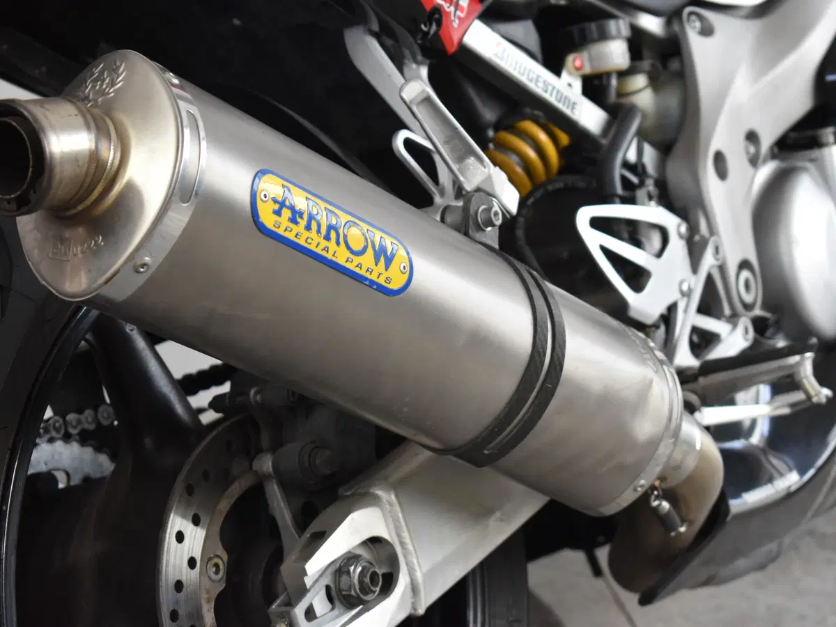 Honda CBR 600 F (2001 - 06) (8)