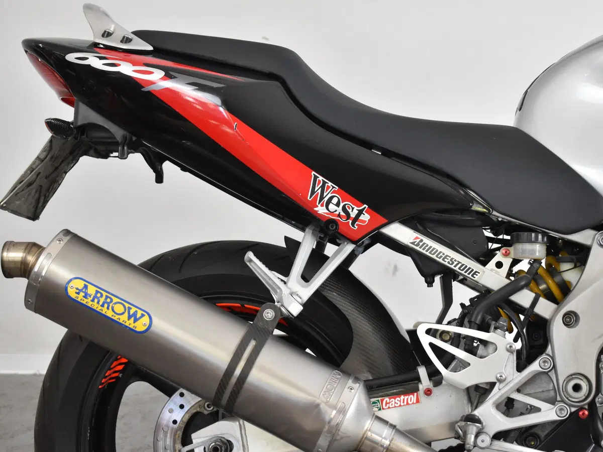 Honda CBR 600 F (2001 - 06) (10)