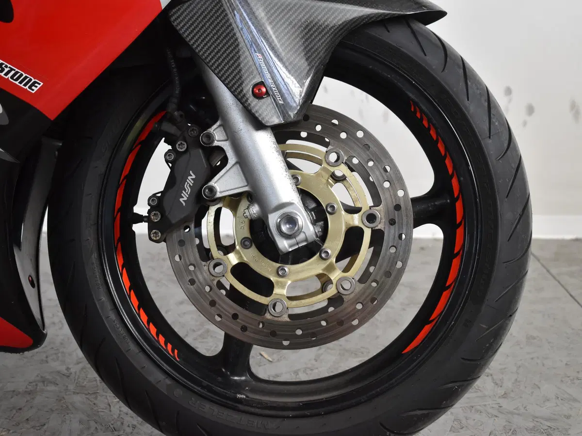 Honda CBR 600 F (2001 - 06) (13)