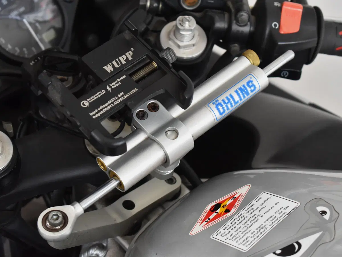 Honda CBR 600 F (2001 - 06) (18)