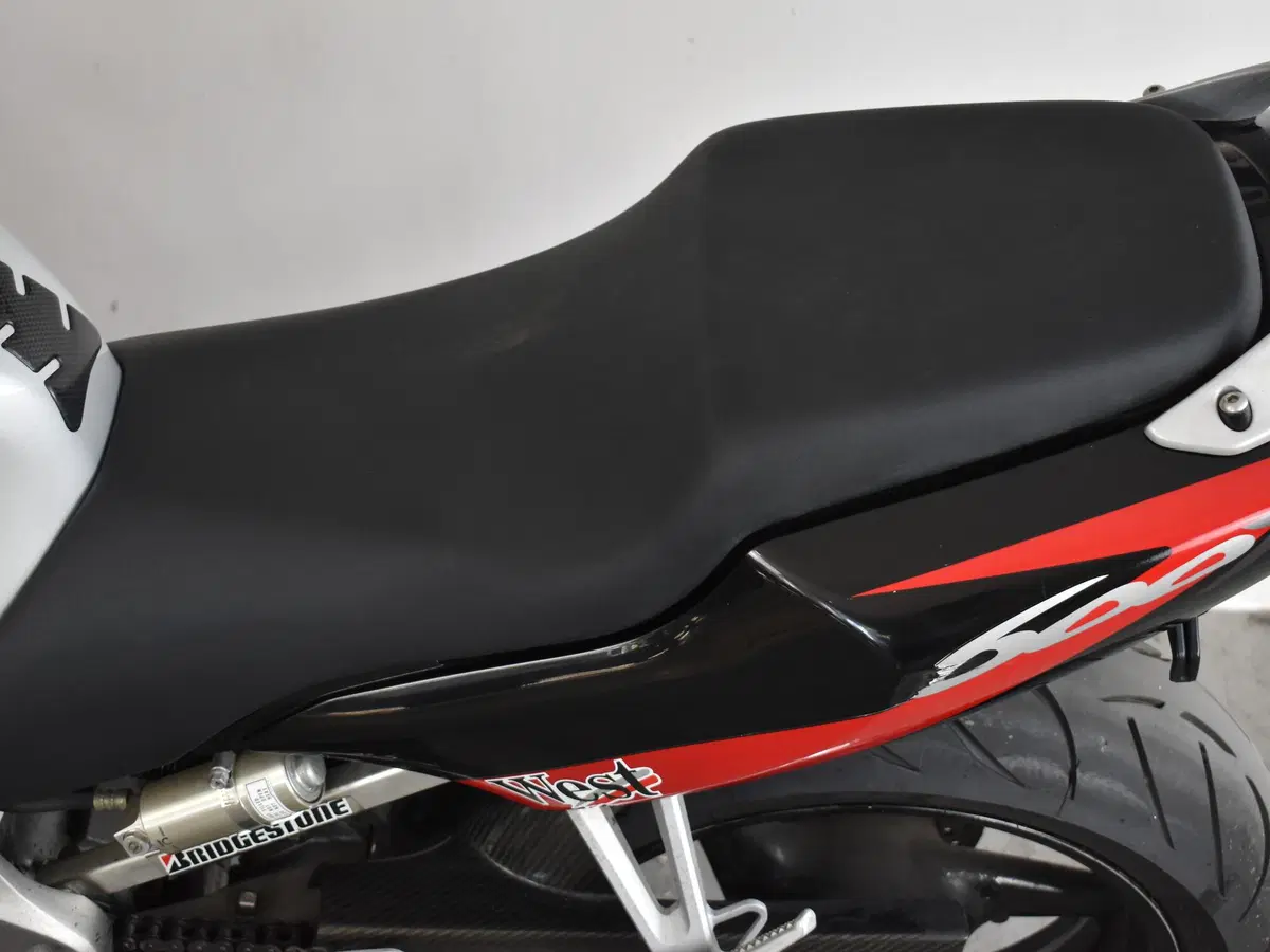 Honda CBR 600 F (2001 - 06) (20)